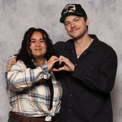 24 yrs || professional fangirl || just a girl that loves Dean Winchester