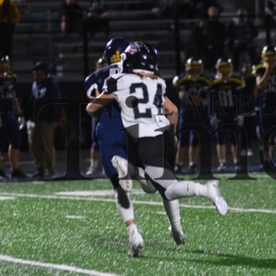MLB, LS at Lakeland union high 5’9 168lbs sophomore class of 2027 B-165, S-315, DL-365 Lakeland Union HS /@Footballluhs\ 2.8 GPA