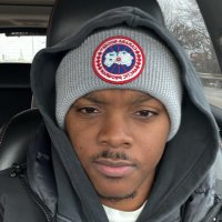 Varr (@ihateslimey) 's Twitter Profile