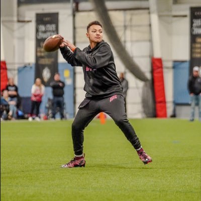 QB| 5’11 170lb| Bishop Heelan Catholic Schools| 2029| Sioux City, IA| GPA-4.282 | Multi-Sport Athlete | Instagram: @ceronbridges