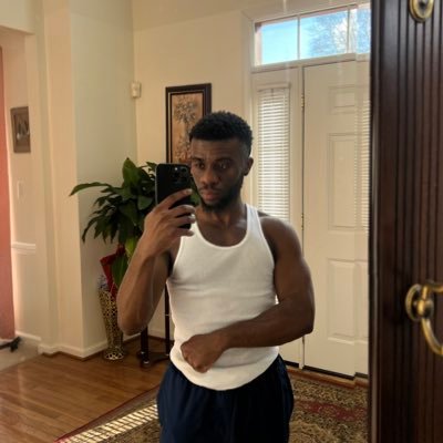Gym Content Creator| Fitness BA| Stretch Therapist|Investor📈| DM for mobile Stretch Services @stretch2u_| #RHOP Szn 8 Ep10