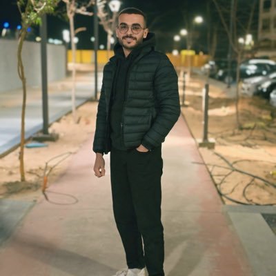 نُرشد التائهين ، ولا نعرف كيف نغادر المتاهة. FCIS ||MU|| Graduate CS