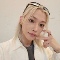 ❀jirafita🇦🇷quiero a skz en arg ★★★ (@felxiejukii) 's Twitter Profile