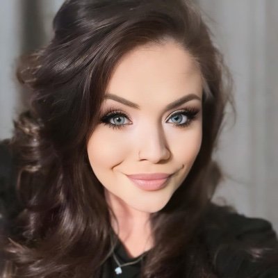 linds_brumfield's profile picture. 