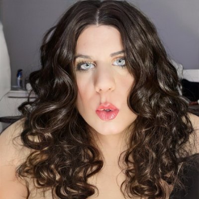 HanaDerro's profile picture. 