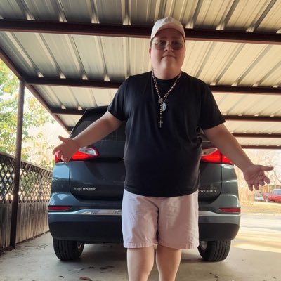 ElJefito711's profile picture. Living la vida loca. Just me and my music. Love yourself and the right people will come into your life.