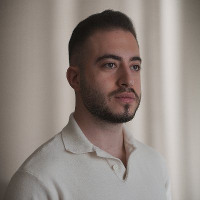 sametefekand's profile picture. Full time engineer. Part time self help YouTuber.