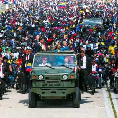 BOLIVARIANA, SOCIALISTA, FIDELISTA Y CHAVISTA POR SIEMPRE❤❤✌🌹🍀