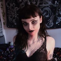 lilychoccy 🖤💋✨ (@lilychoccyxxx) 's Twitter Profile