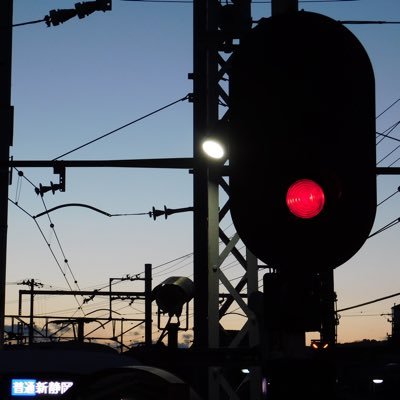 旅行と鉄道と合成音声 結月ゆかりさんが好き
↓基本的にMisskeyにいます↓
はなみすきー(Misskey): https://t.co/2KtfXwsa6n
↓雑多なポストなど↓
サブアカウント: @yuuzuki2426