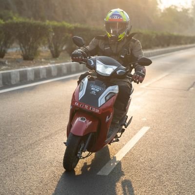Media professional, #Creativetraveller , #creator , adventure junkie , Foodie, explorer, Moto freak, Vlogger. YouTube channel :- https://t.co/tTY7kqH9cp