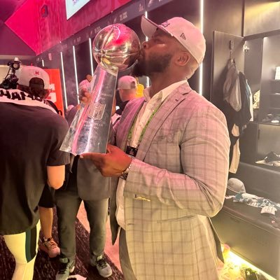 MBA, Executive, #JustWinBaby , NFL 40 under 40 (@theathletic) IUP alum 2x Gal 6:9 2x SB Champ XL & LIX