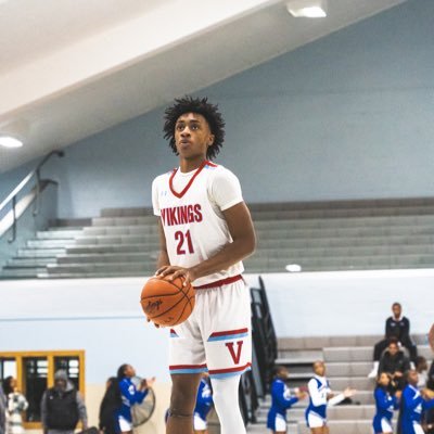 kaelin houston | 6’3 | 175 Lbs | Vasj c/o 2026 | 4.1 Gpa | Email : houstonkaelin@gmail.com | Cell 4403645541