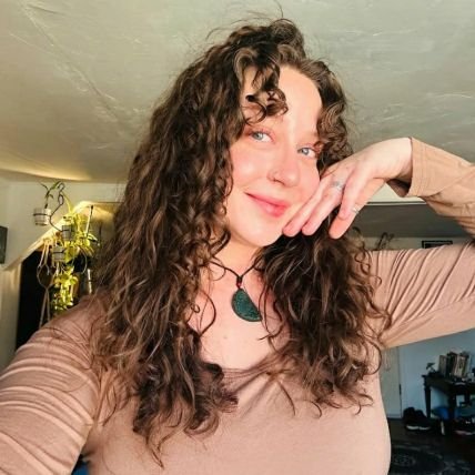 hatfield6565's profile picture. I’m a single female Massage therapist ready for any kind of stuff