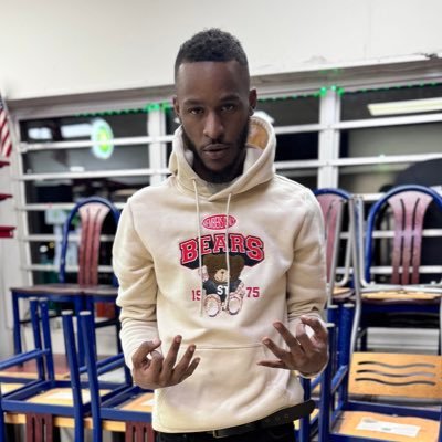 instagram - @IAmSlickGuruzee SlickGuruzeeBusiness@Gmail.Com