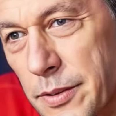 Socialist
ایک دور میں میں سوشلسٹ کے خلاف کمپین کرتا تھا
۔
جس نے میری آئی ڈی بنائی socialist کو ڈیلیٹ نہیں کیا رھنے دیا۔اب کا مطلب میں سوشلسٹ نہیں۔۔۔