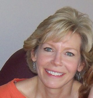 ruth_ott's profile picture. 