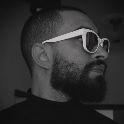 Fotógrafo, publicitário, cantor e agora apresentador, uiiiiiiiiii