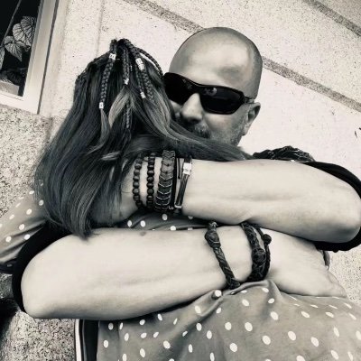 ChiquiSoto8319's profile picture. #papisiguearreglandopapeles