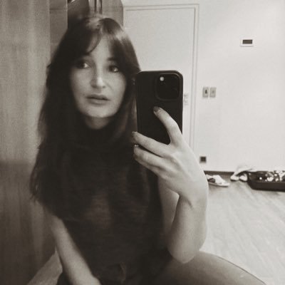 ValexiaSalvador's profile picture. Attachée de presse indépendante, passionée d'équitation ,ancienne Championne de France 👩🏻‍💻 Spécialisée dans 🐴 & ⚽️ 📩 salvadorvalexia@gmail.com