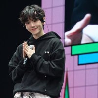 ออมม่า (@chimor_chi) 's Twitter Profile