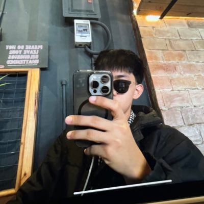 quizonaivan17's profile picture. 