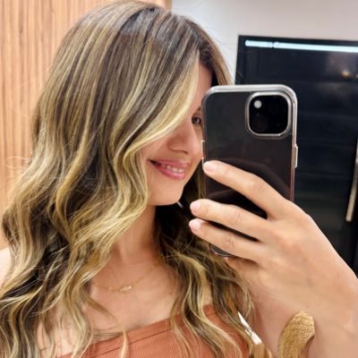 renataspaess's profile picture. 