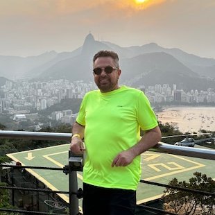 alvaro_andrade's profile picture. Gestor de Tecnologia e Telecom, Locação de Notebooks e Computadores! Antenado com a política e economia no Brasil e no mundo.