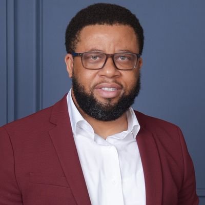 A community leader with over fifteen years in community building and mentoring youths. Motivational speaker and lifelong leadership coach.