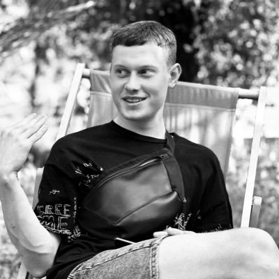 ValdoCot's profile picture. Типу письменник, типу програміст і типу філософ.