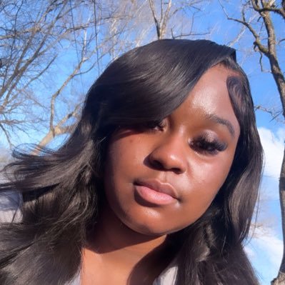 xoxo🦋 | taurus | nursebae🩺