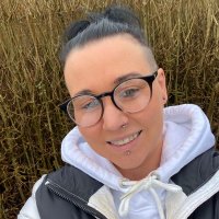 Ally 📚 (@ally_bookjunkie) 's Twitter Profile