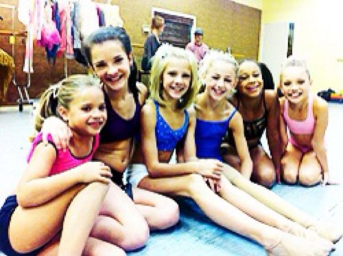 emmadancelover's profile picture. i love dance i do it 24/7