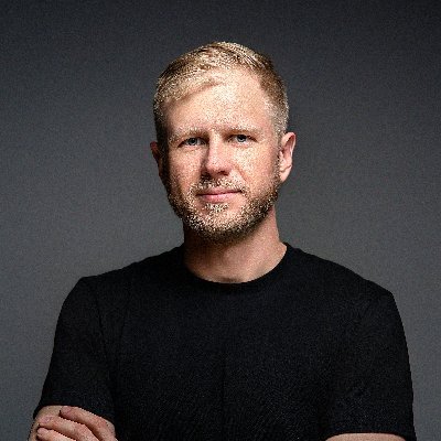 CEO of Motivo Media. Filmmaker, marketer, and entrepreneur. Ideas guy.