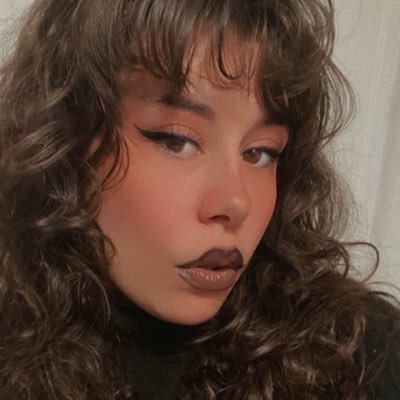 𝙵𝚒𝚕𝚖𝚖𝚊𝚔𝚎𝚛 | 𝙿𝚘𝚎𝚝 | 𝙷𝚞𝚖𝚊𝚗 𝚁𝚒𝚐𝚑𝚝𝚜 𝙰𝚌𝚝𝚒𝚟𝚒𝚜𝚝 ; 𝙱𝚎 𝚝𝚑𝚎 𝚙𝚎𝚛𝚜𝚘𝚗 𝚢𝚘𝚞 𝚗𝚎𝚎𝚍𝚎𝚍 𝚠𝚑𝚎𝚗 𝚢𝚘𝚞 𝚠𝚎𝚛𝚎 𝚢𝚘𝚞𝚗𝚐𝚎𝚛.