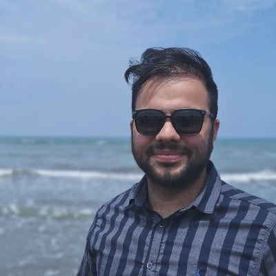 یه درخت تن سپرده به تبر ، که واسه پرنده هاش دلواپسه | مهندسی شریف، مدیریت تهران، کارمند سابق، کاسب فعلی