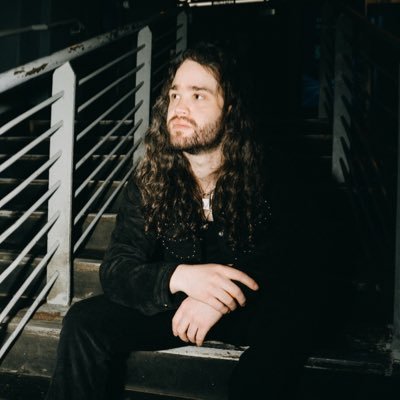 Frontman of Dan Byrne | Proud user of @ShureUK | @Aston_mics | Rebel Custom Mic Stands.