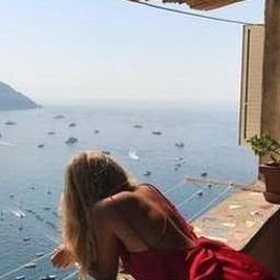 WhesleaHllK's profile picture. 