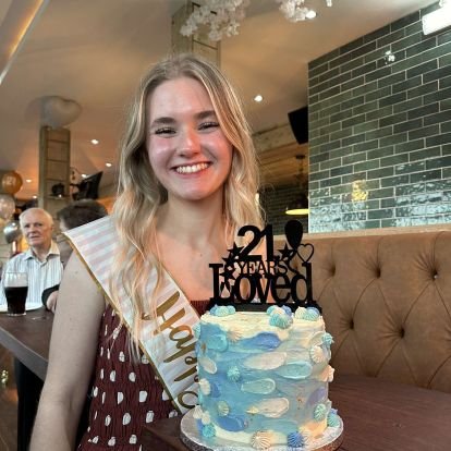 Erin_Chapman20's profile picture. SAFC 🔴⚪ HTFC 🟡⚫