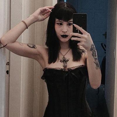 🦇 𝕱𝐨𝐱𝐲 ♱さんのプロフィール画像
