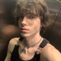 yaiven (@yaivenn) 's Twitter Profile