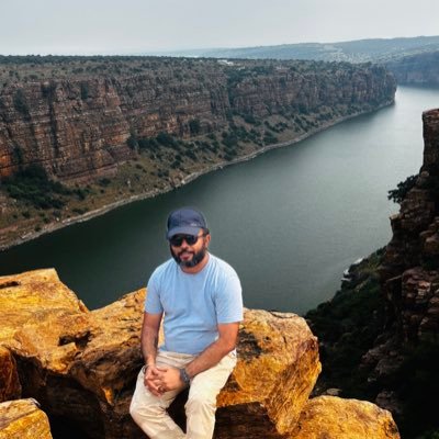 vijayoracledba1's profile picture. Talent is a gift. Success is earned.