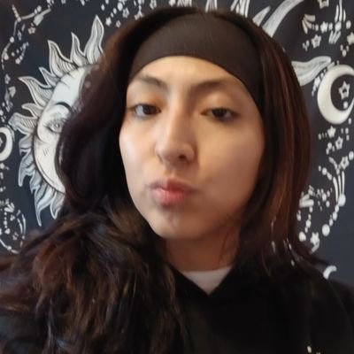 mizlysabrina's profile picture. 23