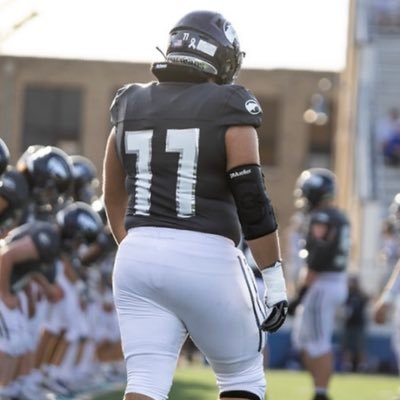 cell 937-443-1647 track & 🏈 S:530 B:315 D:550 LG 6’ 290 lbs c/o 25 HC: david.miller@ketteringschools.org 1st team all conference - 2nd team all South West Ohio