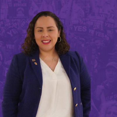 NJ State Director & VP @32BJSEIU. Latina 🇨🇴🇲🇽Loud NYer. Barnard Woman. Boy Mom. @lucefoundation scholar. Determined to Change the World. Opinions my own.