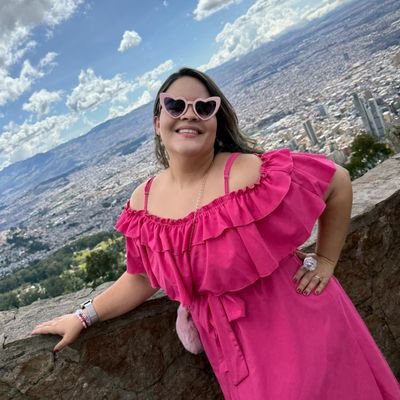 Elimd's profile picture. 🇵🇷 Borinqueña aunque naciera en la luna.                   
📍New Englander, CT