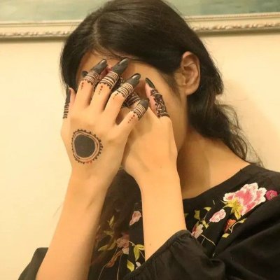 AayshaBab's profile picture. No π²