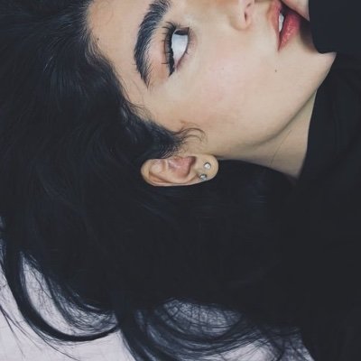 darkviolet_tt's profile picture. 