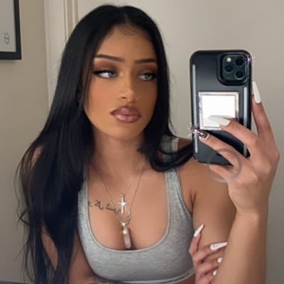 5’1 Belizean Gyal 🇧🇿 Who Bends Easy, and Obeys Easier | Princessaa444@gmail.com Serious Inquiries Only! 😈| DM 4 PROMO MENU 💰