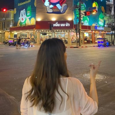 นิเนิร์ส Aka ยัยโก๊ะ 🌙🐱❤️⭐️さんのプロフィール画像